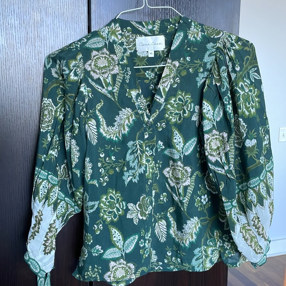 Cara Cara Win Top, Jacobean Green, Size XS